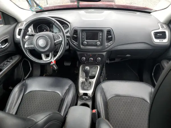 3C4NJDBB0HT624663 2017 JEEP COMPASS - Image 8