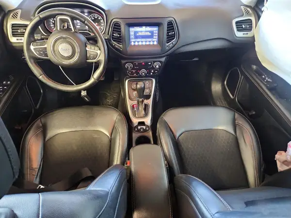 3C4NJDBB0HT651927 2017 JEEP COMPASS - Image 8