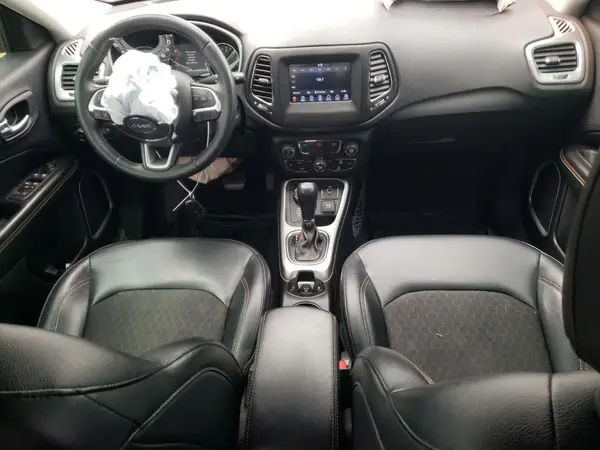 3C4NJDBB0HT672096 2017 JEEP COMPASS - Image 8