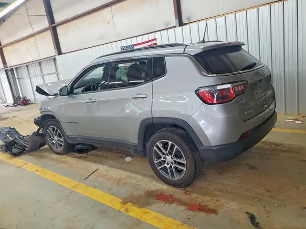 3C4NJDBB0HT688718 2017 JEEP COMPASS - Image 2