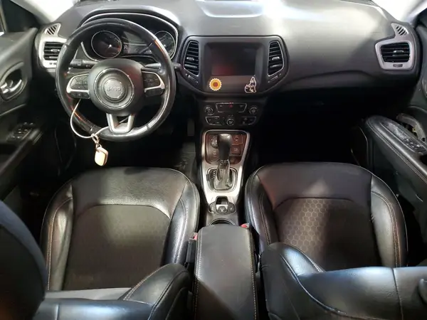 3C4NJDBB0HT692932 2017 JEEP COMPASS - Image 8