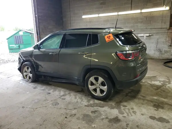 3C4NJDBB0JT103643 2018 JEEP COMPASS - Image 2