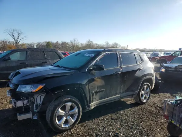 3C4NJDBB0JT113718 2018 JEEP COMPASS - Image 1