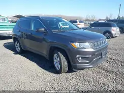 3C4NJDBB0JT114948 2018 JEEP COMPASS