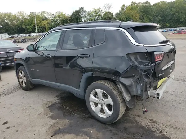 3C4NJDBB0JT131555 2018 JEEP COMPASS - Image 2