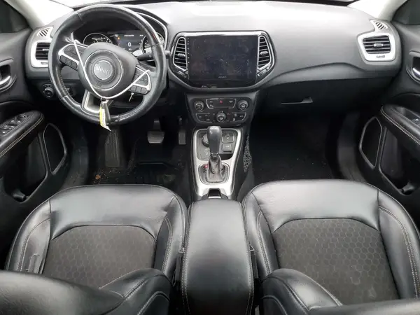 3C4NJDBB0JT131555 2018 JEEP COMPASS - Image 8
