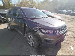 3C4NJDBB0JT135430 2018 JEEP COMPASS