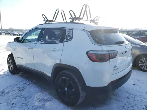 3C4NJDBB0JT138750 2018 JEEP COMPASS - Image 2