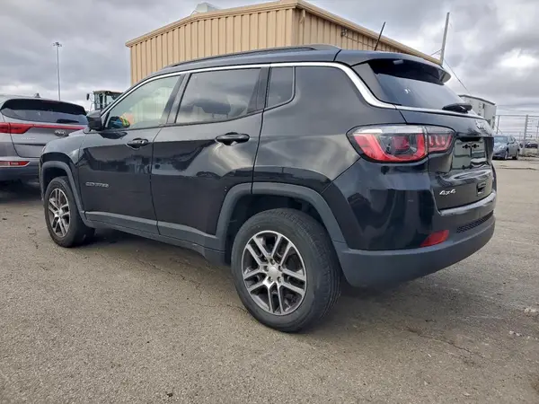 3C4NJDBB0JT177371 2018 JEEP COMPASS - Image 2