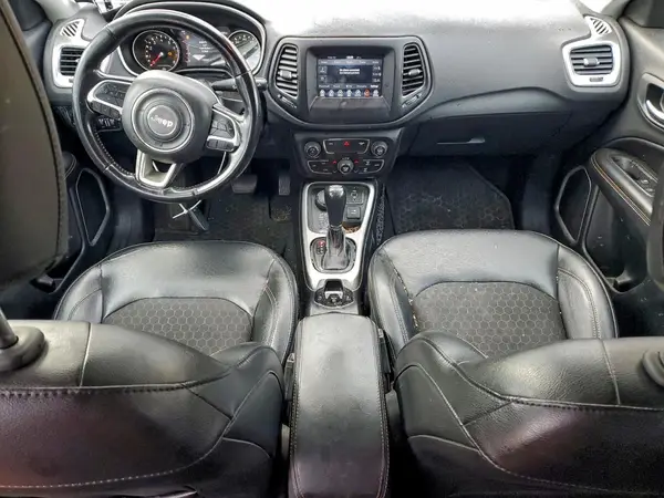 3C4NJDBB0JT177371 2018 JEEP COMPASS - Image 8