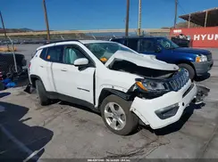 3C4NJDBB0JT179301 2018 JEEP COMPASS