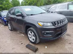 3C4NJDBB0JT185244 2018 JEEP COMPASS
