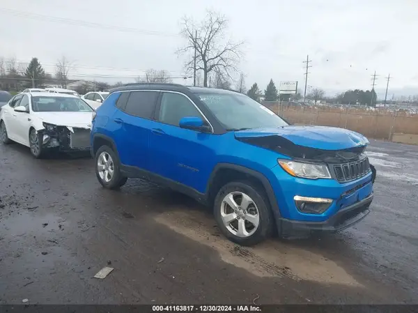 3C4NJDBB0JT192081 2018 JEEP COMPASS - Image 1