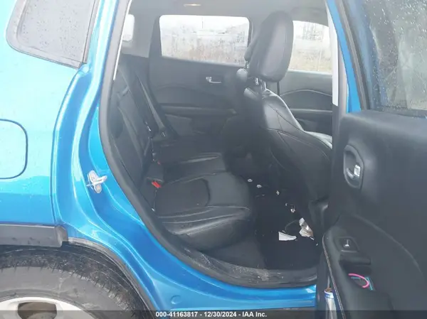 3C4NJDBB0JT192081 2018 JEEP COMPASS - Image 8