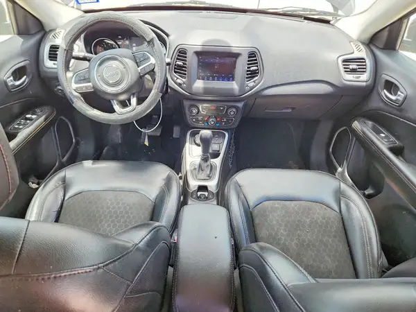 3C4NJDBB0JT201488 2018 JEEP COMPASS - Image 8