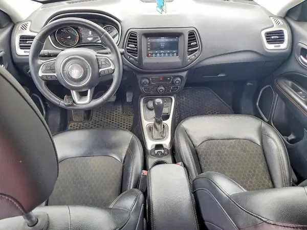 3C4NJDBB0JT223555 2018 JEEP COMPASS - Image 8