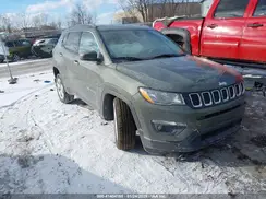 3C4NJDBB0JT262078 2018 JEEP COMPASS