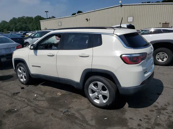 3C4NJDBB0JT291161 2018 JEEP COMPASS - Image 2