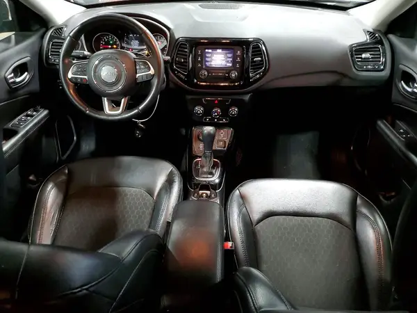 3C4NJDBB0JT304085 2018 JEEP COMPASS - Image 8
