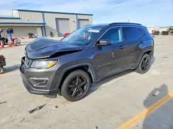 3C4NJDBB0JT307102 2018 JEEP COMPASS