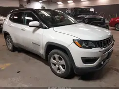 3C4NJDBB0JT313546 2018 JEEP COMPASS