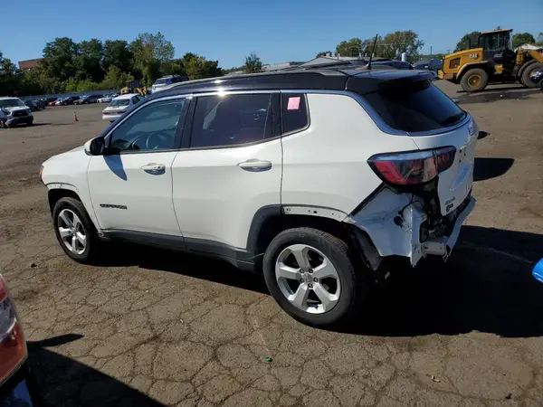 3C4NJDBB0JT313871 2018 JEEP COMPASS - Image 2