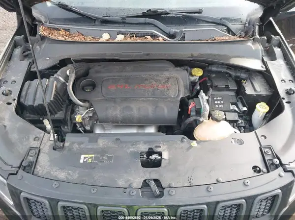 3C4NJDBB0JT313921 2018 JEEP COMPASS - Image 8