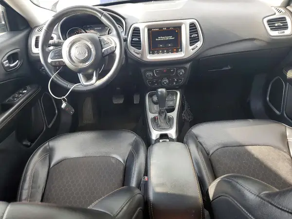 3C4NJDBB0JT314034 2018 JEEP COMPASS - Image 8