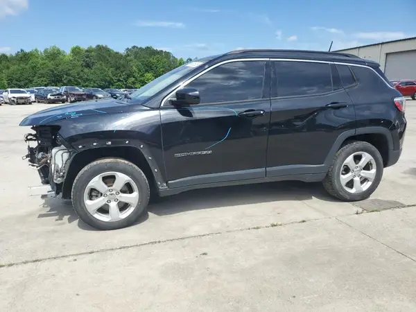 3C4NJDBB0JT314566 2018 JEEP COMPASS - Image 1