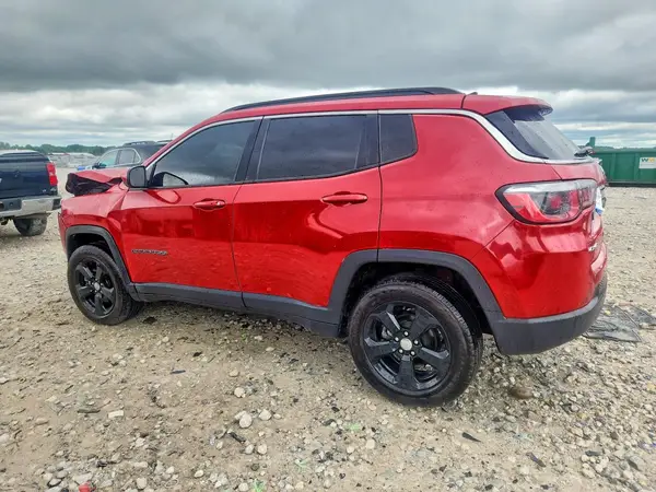 3C4NJDBB0JT331822 2018 JEEP COMPASS - Image 2