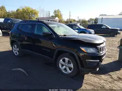 3C4NJDBB0JT342478 2018 JEEP COMPASS