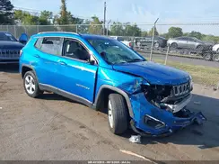 3C4NJDBB0JT349379 2018 JEEP COMPASS