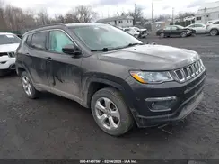 3C4NJDBB0JT360852 2018 JEEP COMPASS