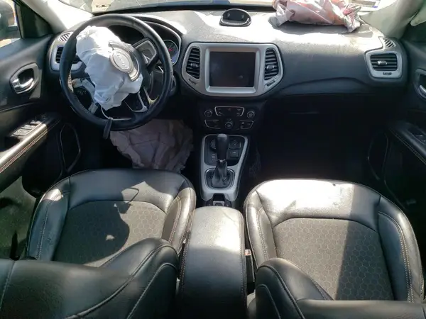 3C4NJDBB0JT362004 2018 JEEP COMPASS - Image 8