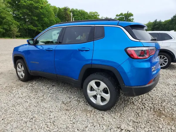 3C4NJDBB0JT375139 2018 JEEP COMPASS - Image 2