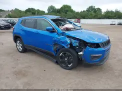 3C4NJDBB0JT400623 2018 JEEP COMPASS