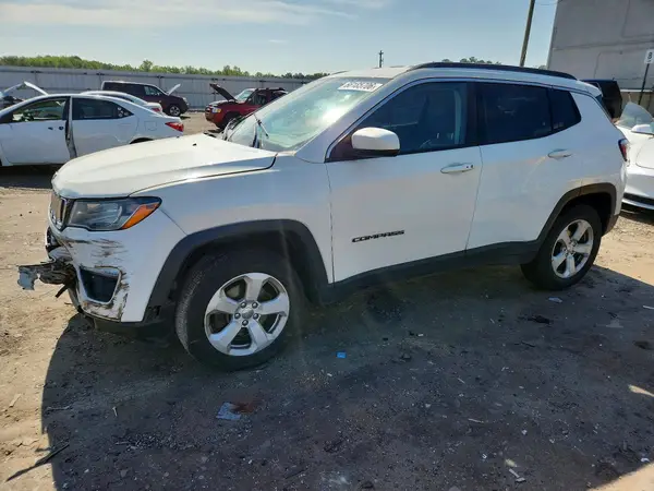 3C4NJDBB0JT401996 2018 JEEP COMPASS - Image 1