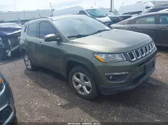 3C4NJDBB0JT402937 2018 JEEP COMPASS
