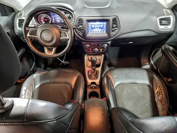 3C4NJDBB0JT423285 2018 JEEP COMPASS - Image 8