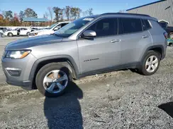 3C4NJDBB0JT435260 2018 JEEP COMPASS