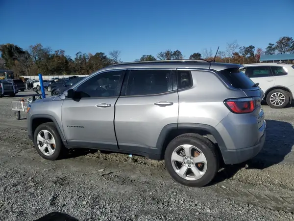 3C4NJDBB0JT435260 2018 JEEP COMPASS - Image 2
