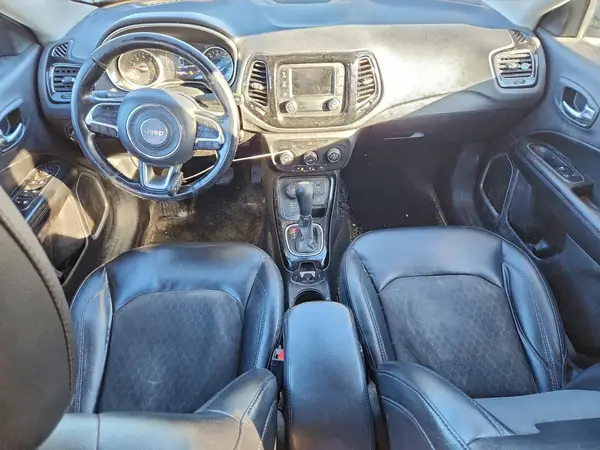 3C4NJDBB0JT457985 2018 JEEP COMPASS - Image 8