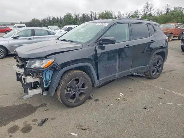 3C4NJDBB0JT480005 2018 JEEP COMPASS - Image 1