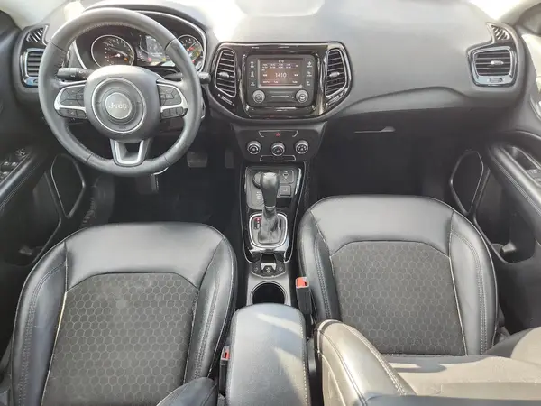 3C4NJDBB0JT483194 2018 JEEP COMPASS - Image 8