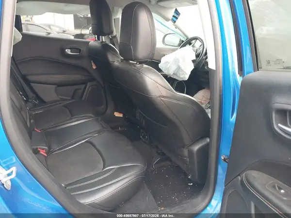 3C4NJDBB0JT485298 2018 JEEP COMPASS - Image 8