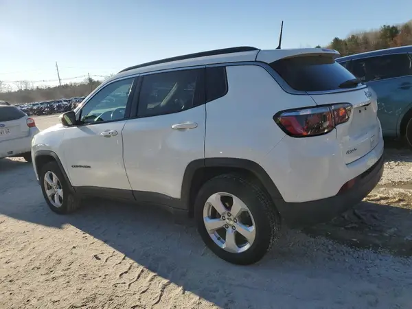 3C4NJDBB0JT492297 2018 JEEP COMPASS - Image 2