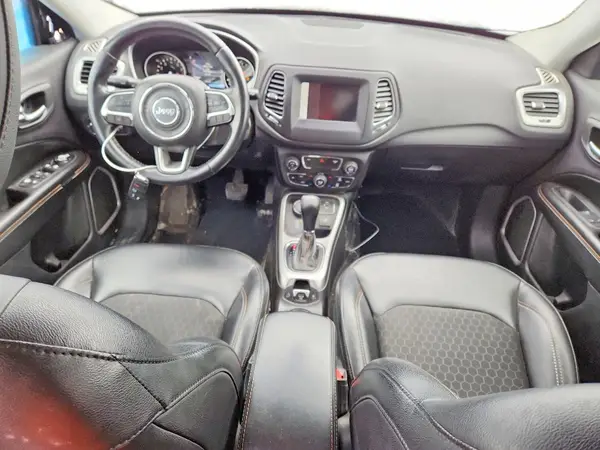 3C4NJDBB0KT593924 2019 JEEP COMPASS - Image 8