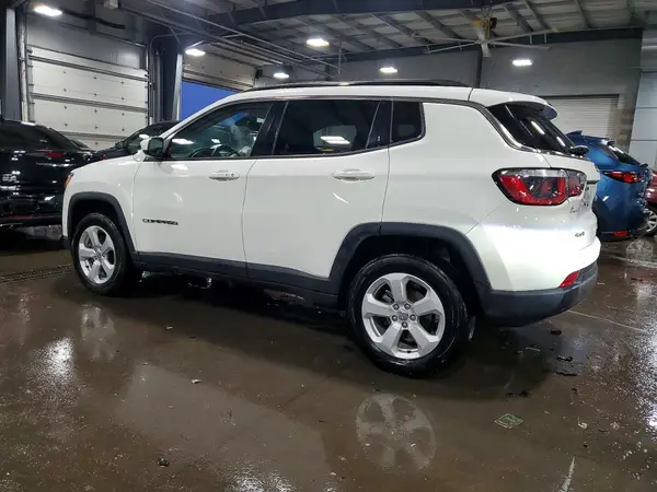 3C4NJDBB0KT599089 2019 JEEP COMPASS - Image 2
