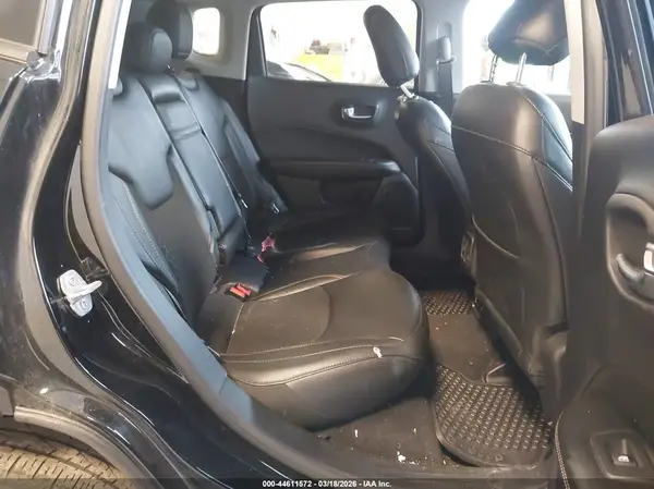 3C4NJDBB0KT601682 2019 JEEP COMPASS - Image 8