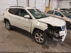 3C4NJDBB0KT646184 2019 JEEP COMPASS